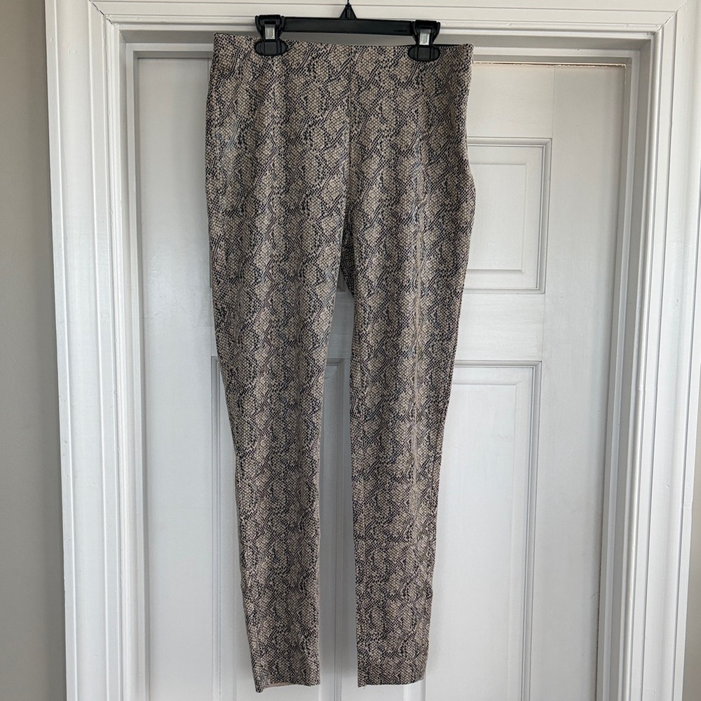 Butter Snakeskin Print Leggings